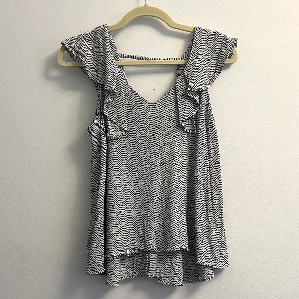 BCBG Generation Ruffle V-Neck Tank Top Blouse- Striped - Size XS